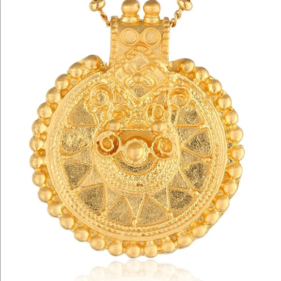 Satya Gold Long Mandala Pendant Necklace - Picture 2 of 4